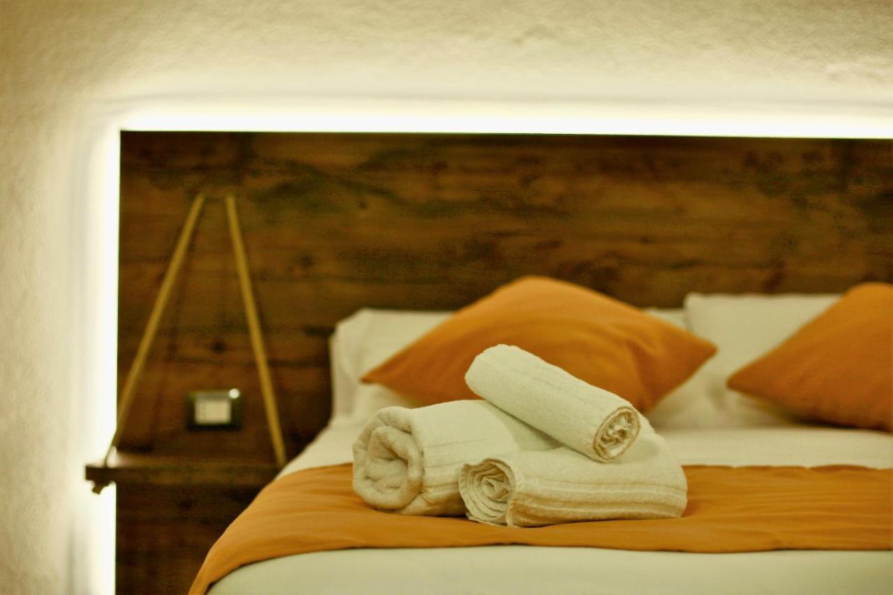 Arsenale Porto Bed and Breakfast Palermo Exteriör bild
