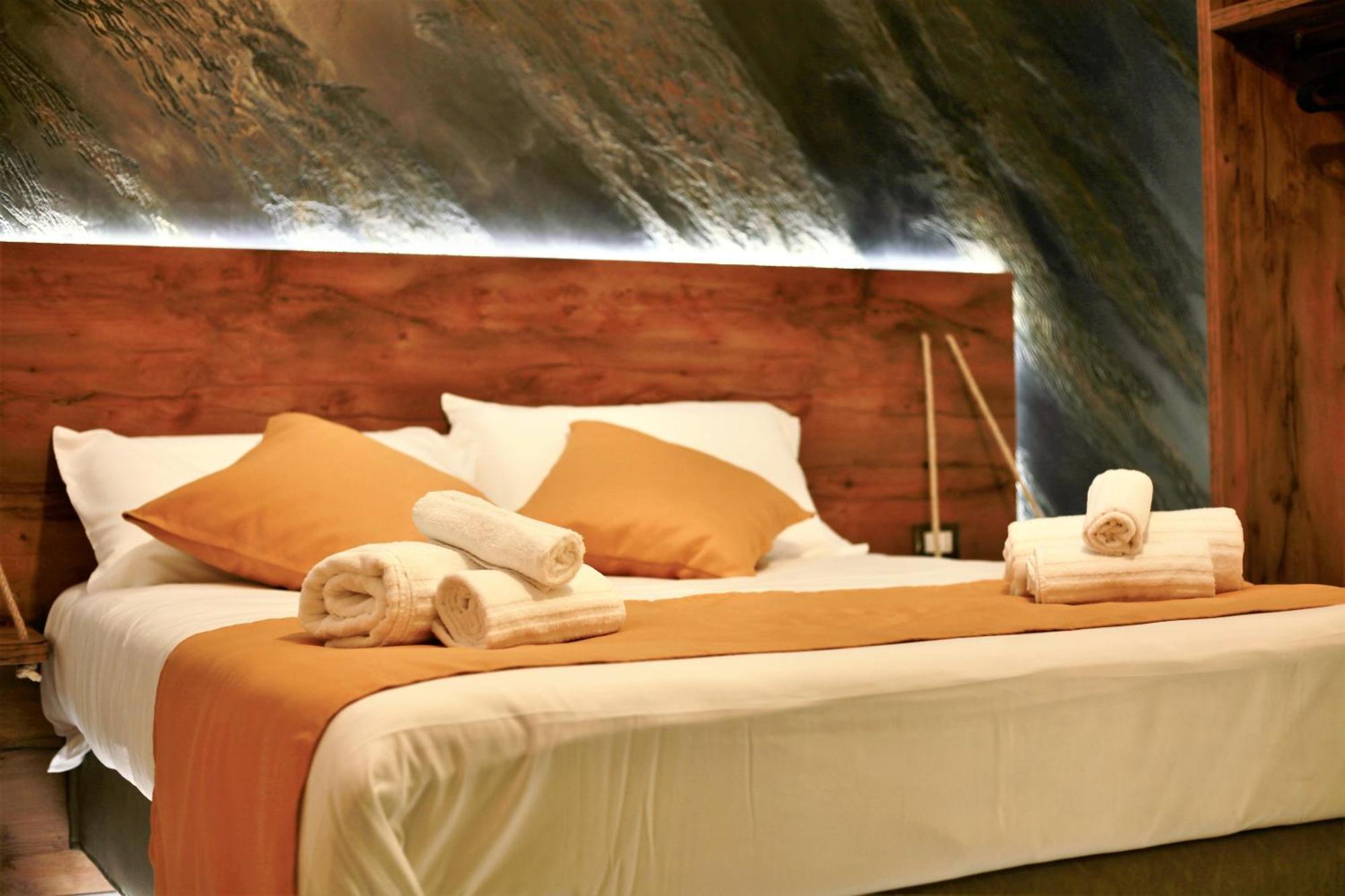 Arsenale Porto Bed and Breakfast Palermo Rum bild