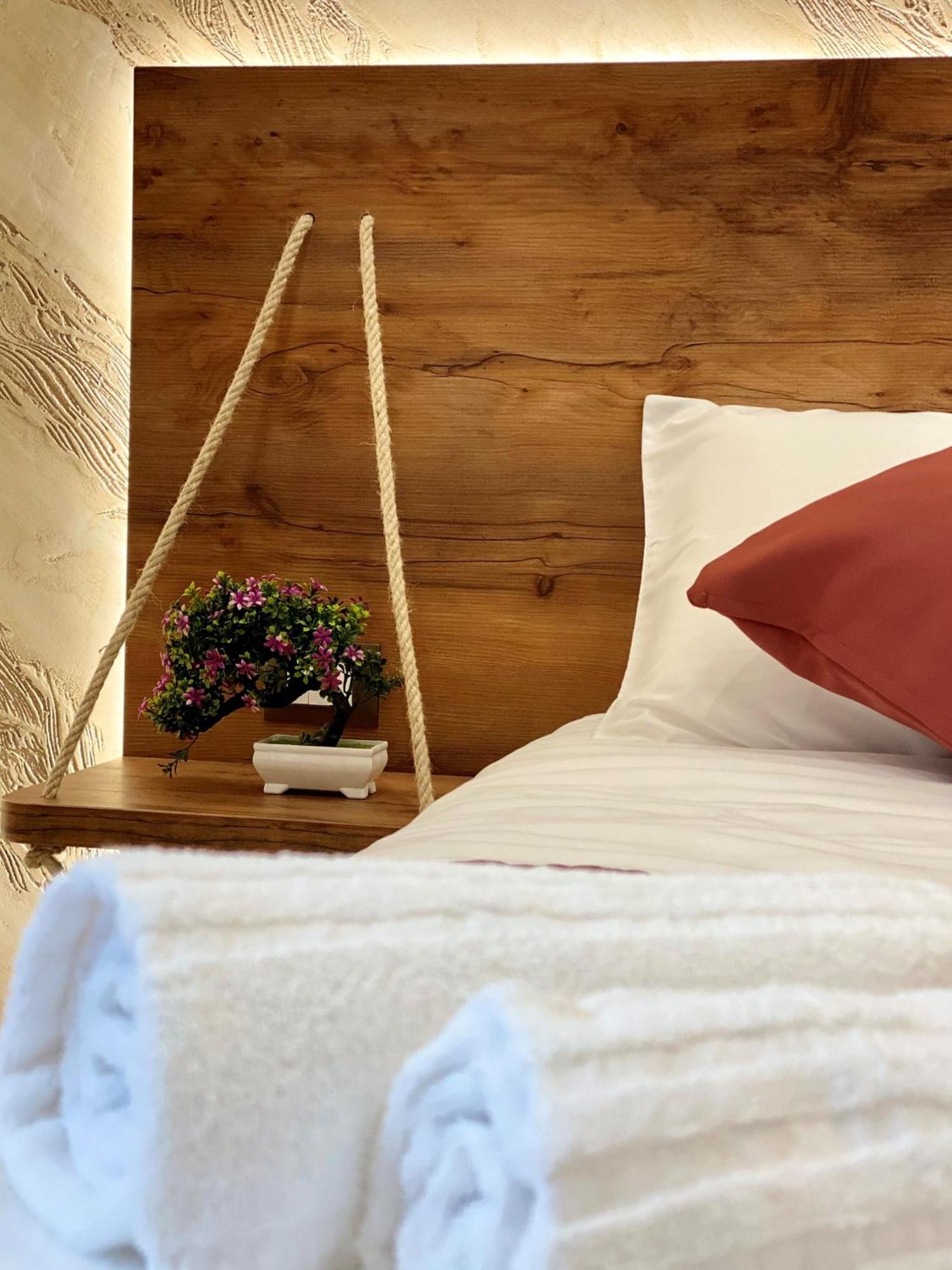 Arsenale Porto Bed and Breakfast Palermo Rum bild