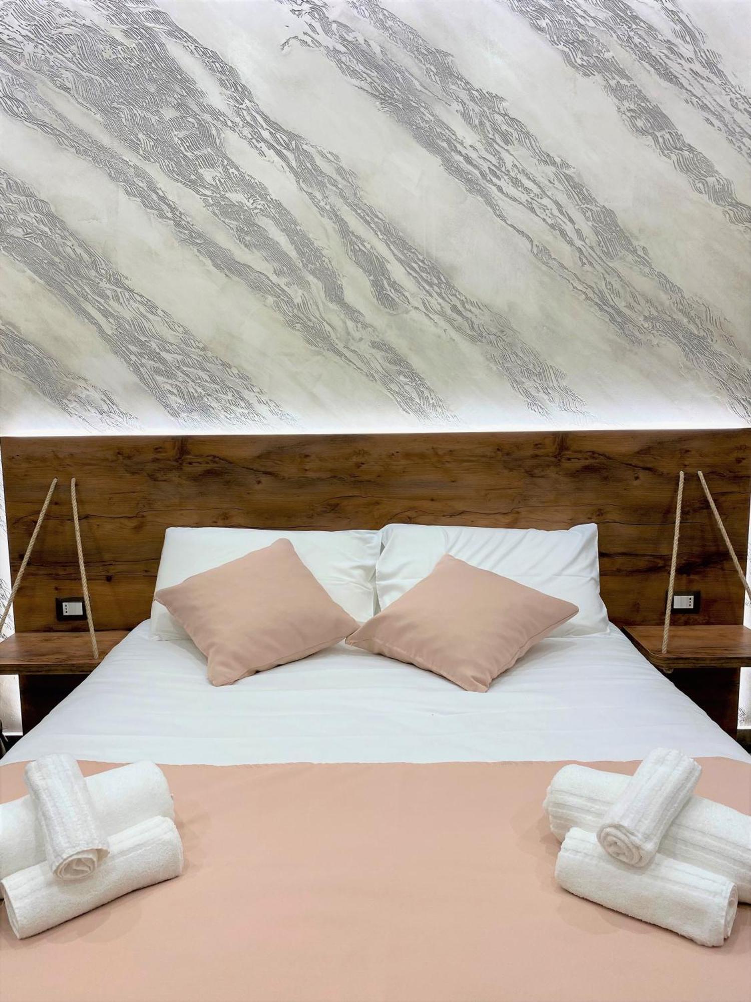 Arsenale Porto Bed and Breakfast Palermo Rum bild